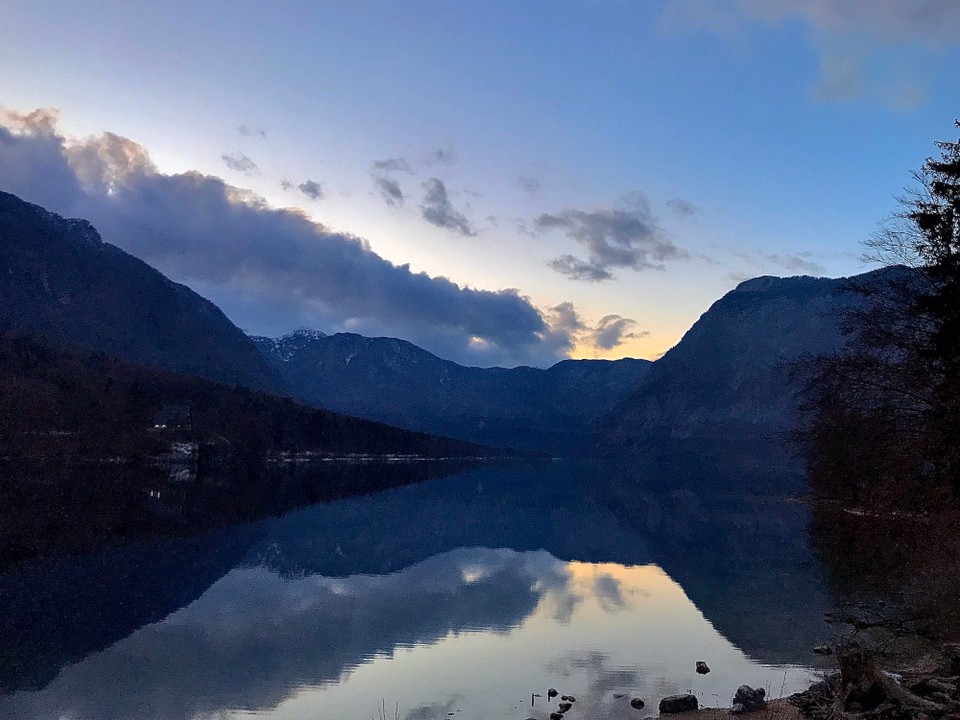 Slowenien - Bohinj - Sunset in the valley 