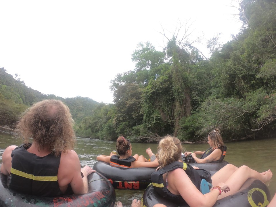 Kolumbien - Dibulla - Den Fluss entlang bis ins Meer 🌊 