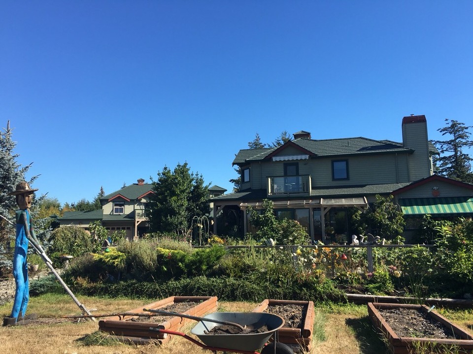 Kanada - Central Saanich - Meine Gastgeber - oder zumindest ihr Haus und ihr Garten
Hier habe ich meine Tage verbracht