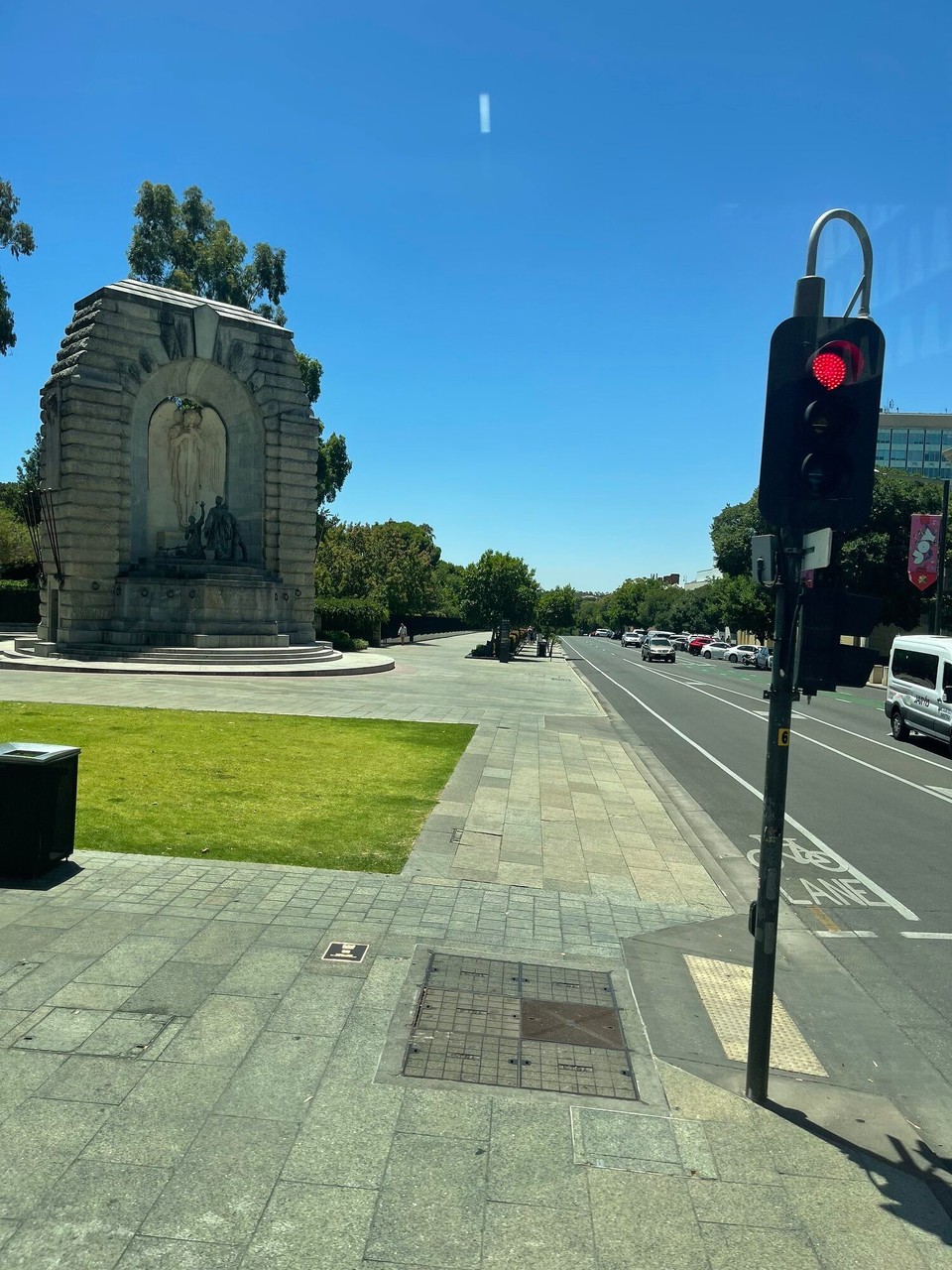 Australien - Port Adelaide - Denkmal im Grünen