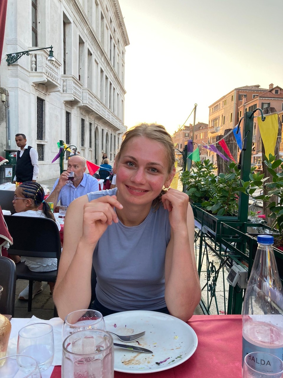 Italien - Cavallino-Treporti - Abendessen am Kanal 