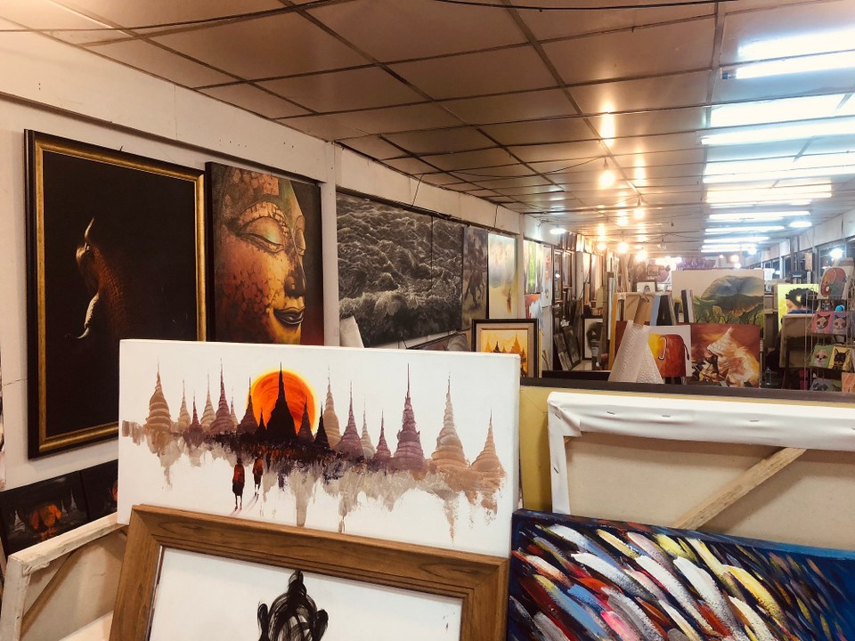 Thailand - Saraphi - 