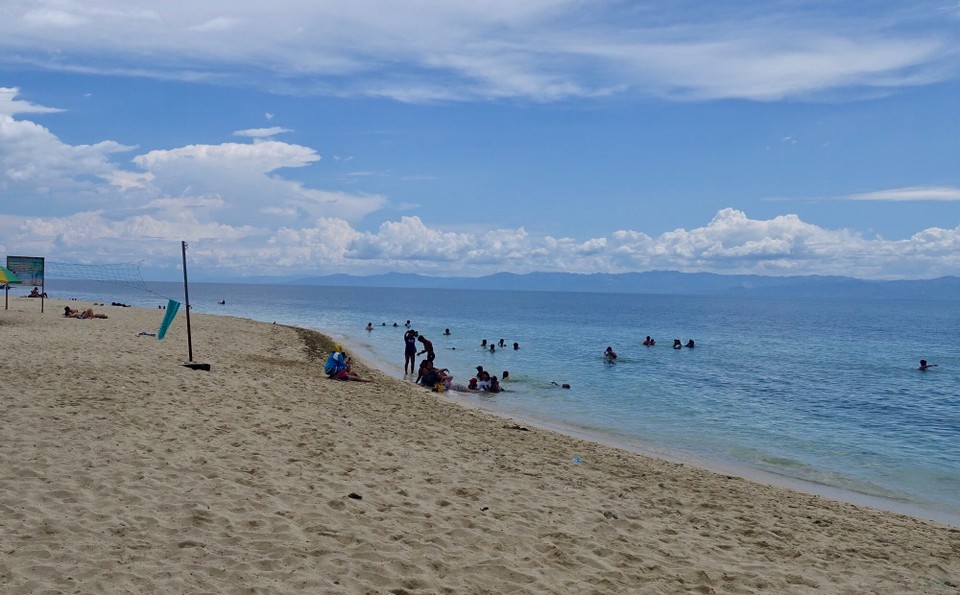 Philippines - Moalboal - White beach