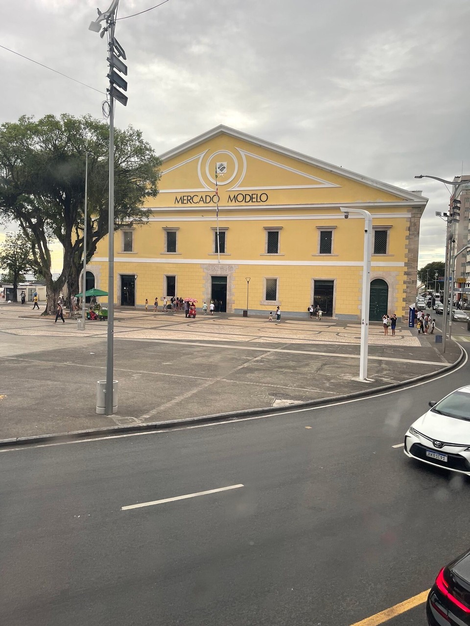 Brasilien - Salvador - ...und dem Mercado Modelo...