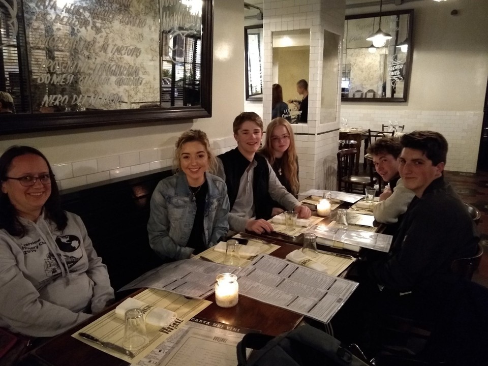 Italy - Pompeii - A great dinner in Rome.