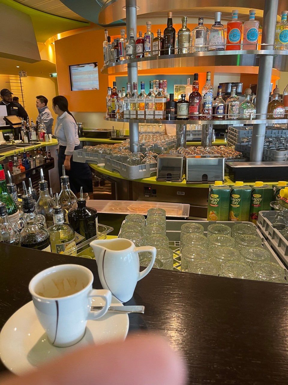 Spanien - A Coruña - Noch ein Kaffee vor dem Landgang