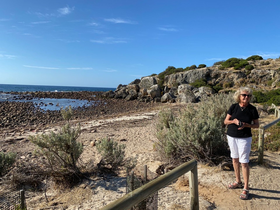 Australien - Kingscote - wir fuhren weiter zum 50km entfernten an der Südküste liegende Rock Pool Café. 