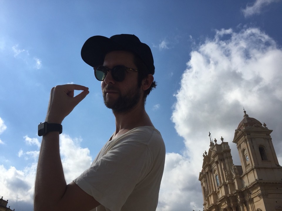 Italien - Noto - Ciao Ragazzo!