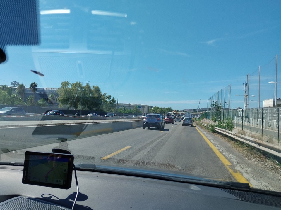 Frankreich - Toulon - Es kommt uns gerade vor,  als wären wir auf der Tangente 😰😰