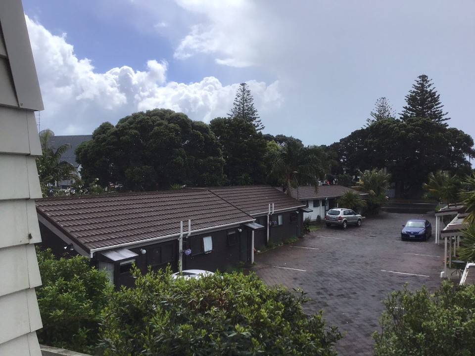 Neuseeland - Orewa - wechselhaft