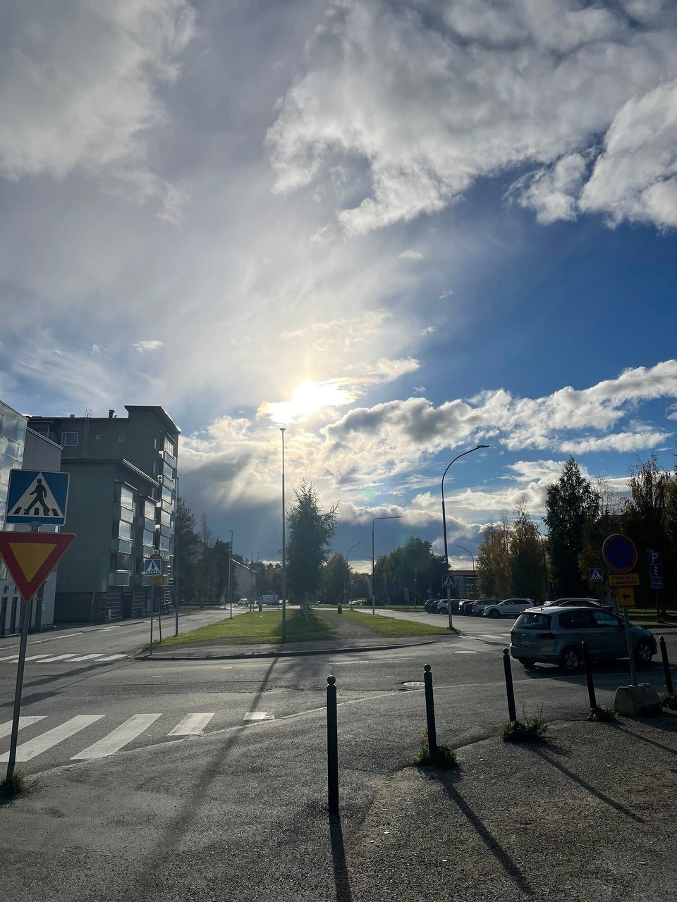 Finnland - Juurikkalahti - Die Sonne lässt sich auch noch blicken 