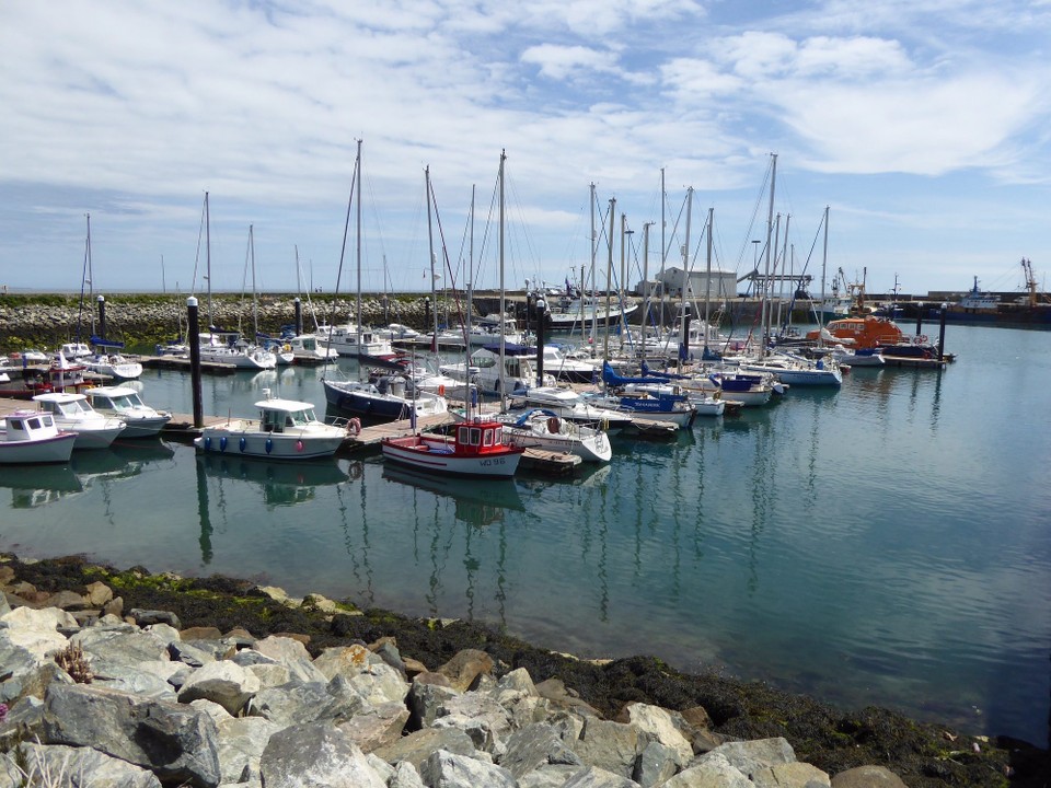 Ireland - Kilmore Quay - A day of laundry, work, provisioning, buying a few bits at the chandlers, preparing the dinghy and cleaning!