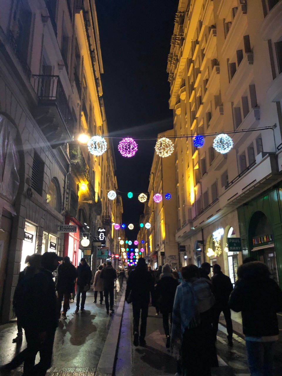 Frankreich - Lyon - Auch die Weihnachtsdeko war schön anzusehen