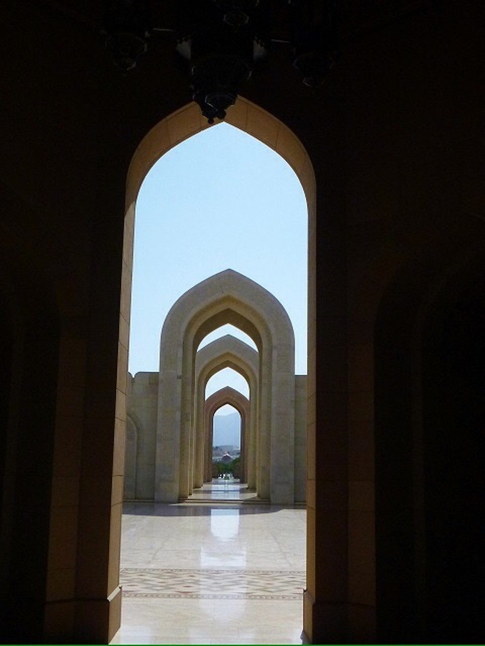Oman - Maskat - Die grosse Moschee von Muskat 