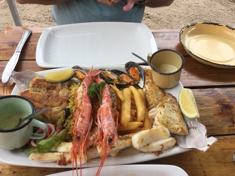 Südafrika - Knysna - Fischplatte für one war Zuviel für und 2