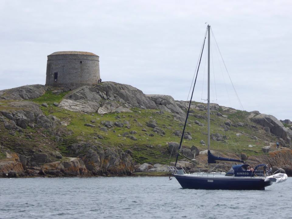 Ireland - Killiney - One side of the sound…