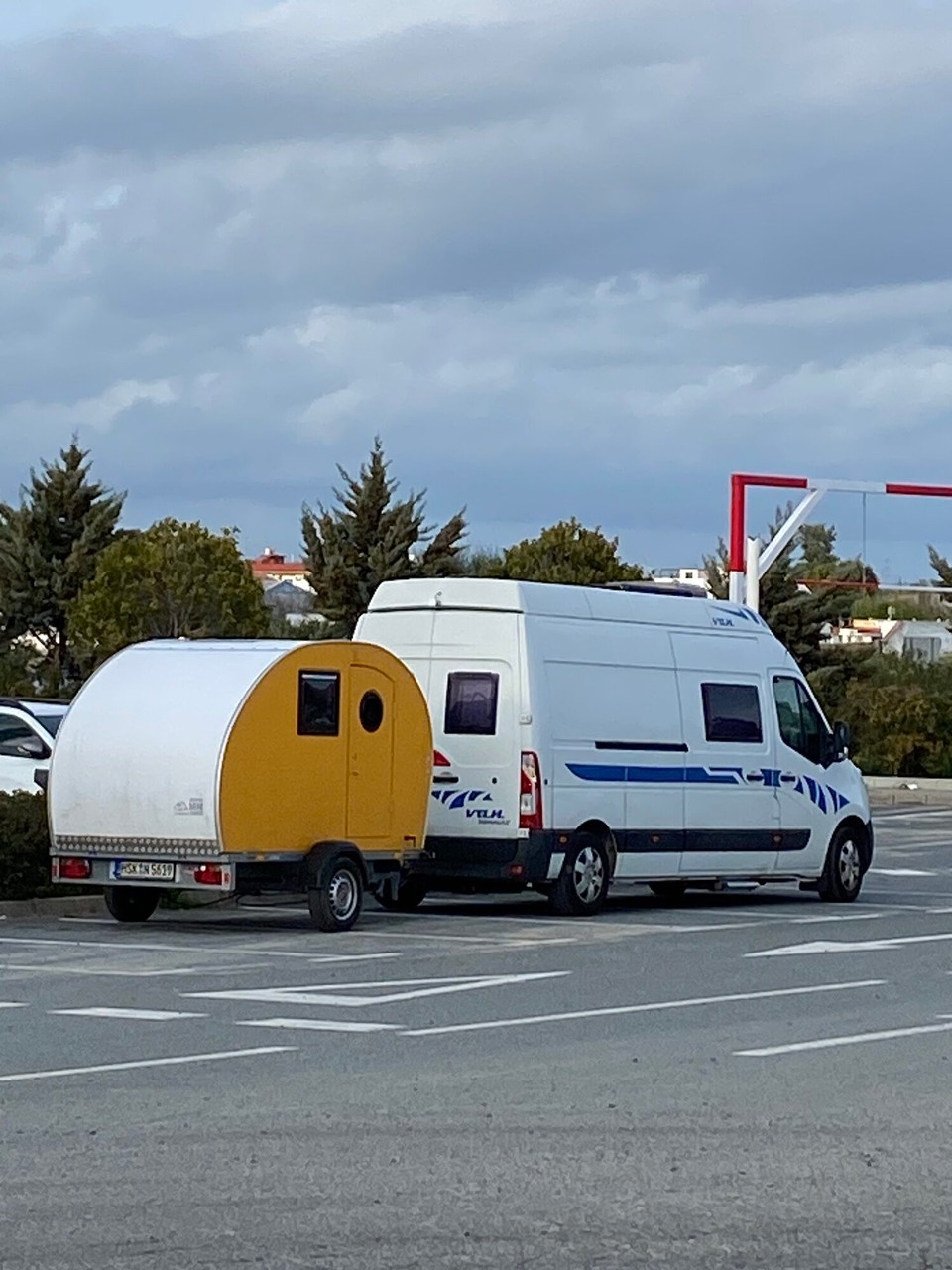 Spanien - Guillena - Sehr interessanter LKW-Rastplatz sogar mit Waschsalon!