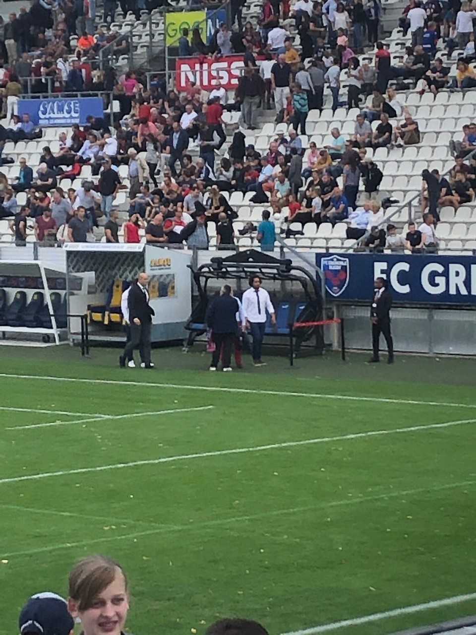 Frankreich - Grenoble - Die wichtigen Leute sitzen im Skilift