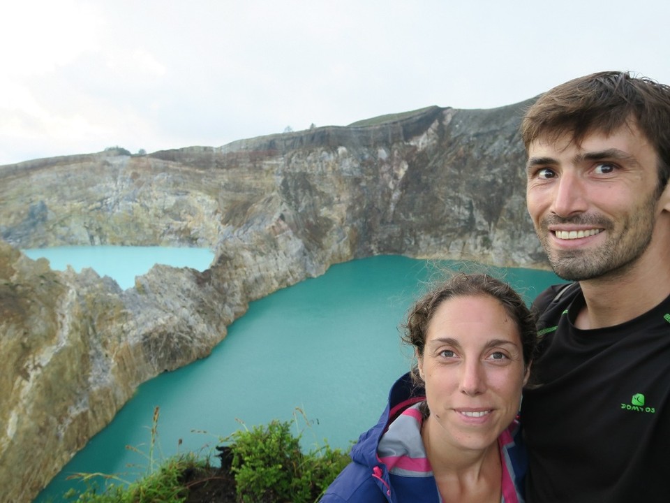 Indonesia - Kelimutu - Ils changent de couleur selon l'acidite et la lumiere