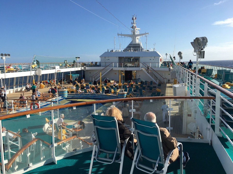 -  - Blick aufs Pooldeck