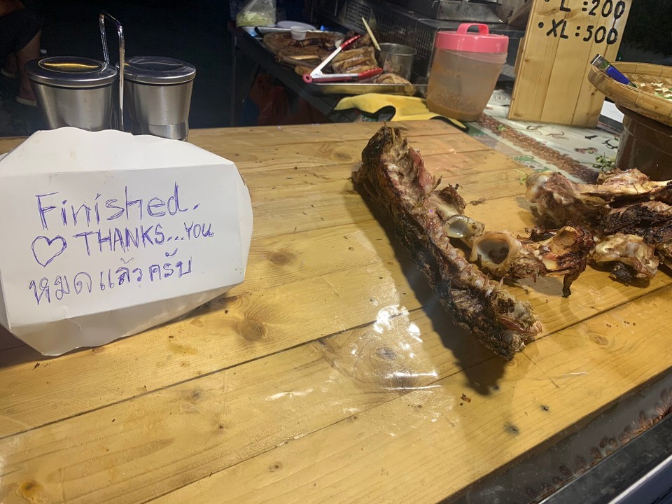 Thailand - Chiang Mai - „thanks you“

Das Beef ist alle. Danke fürs Essen :)