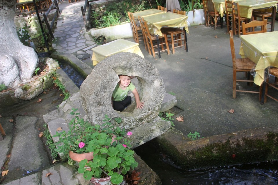 Greece - Theriso - 
