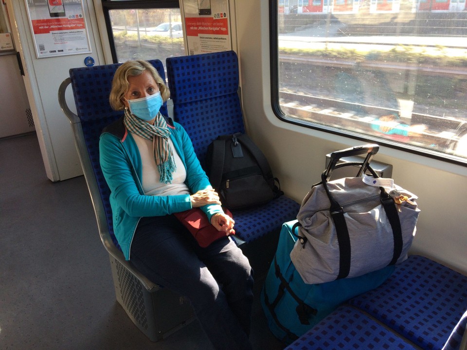 Thailand - Bangkok - Von München nach Salzburg und nach Wien - in die Quarantäne