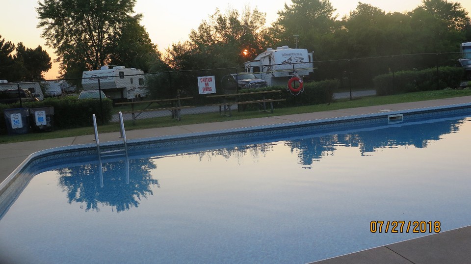 Kanada - Brampton - Und ein POOOOOOL