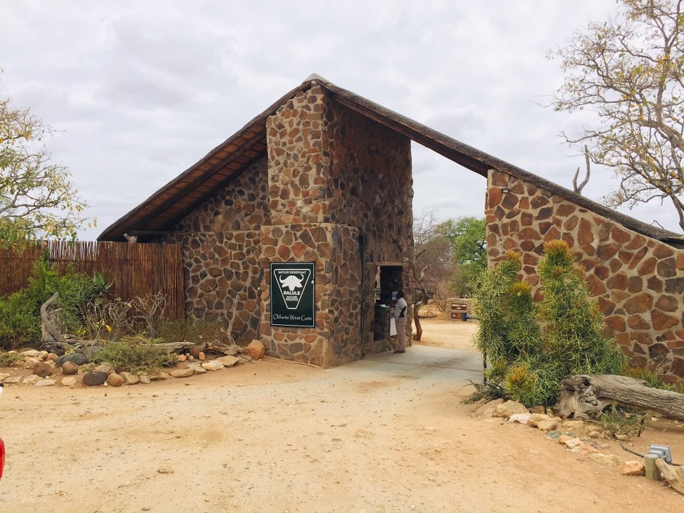 Südafrika -  - Der Eingang zur Balule Reserve - Olifents Gate