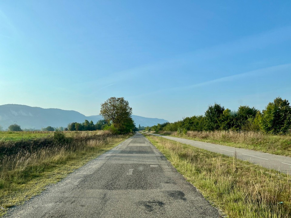 Frankreich - Carcassonne - … wenn der Veloweg (Rôhneradweg) besser ausgebaut ist als die Strasse… 