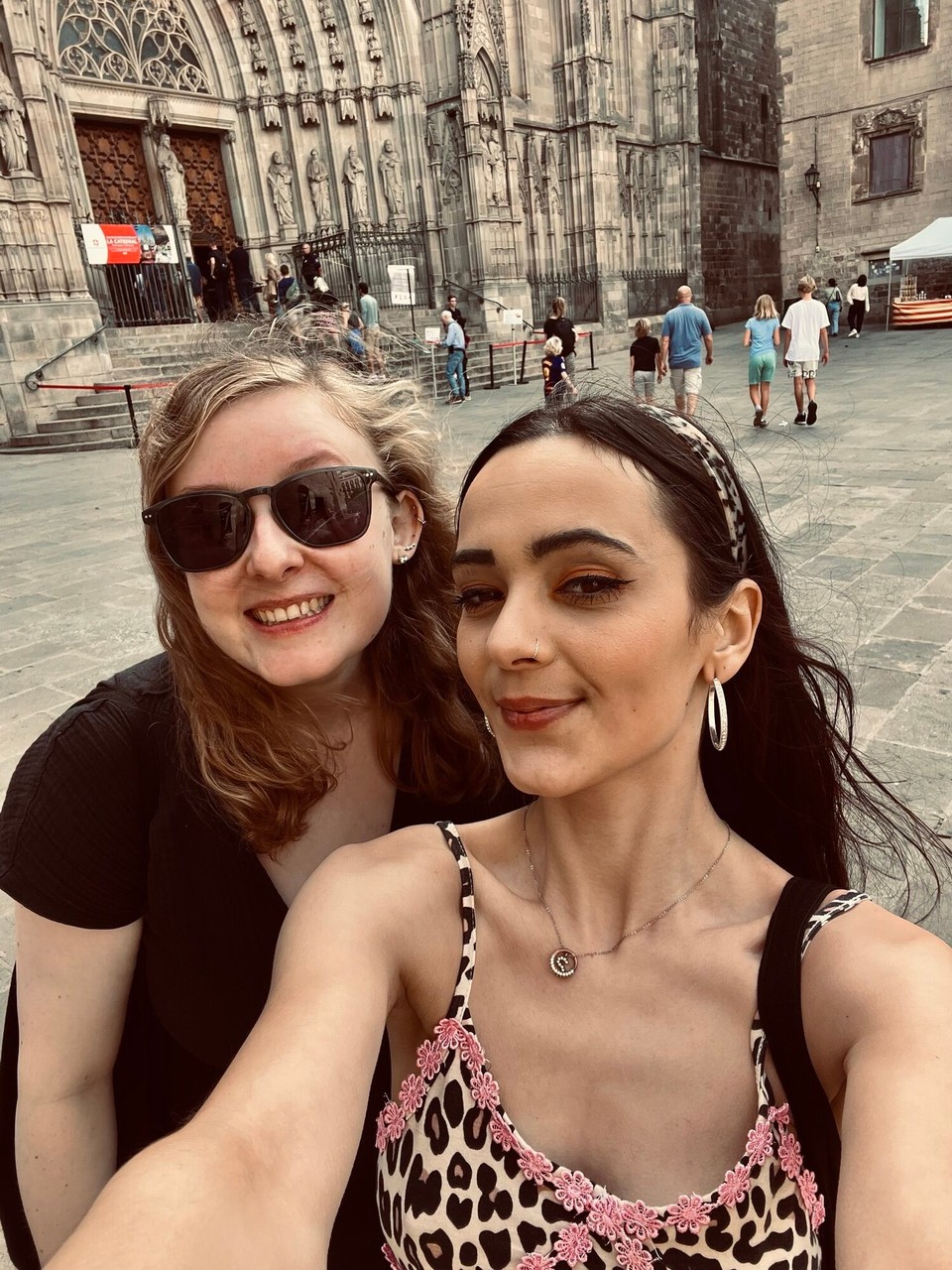 Spain - Barcelona - Outside the cathedral ❤️