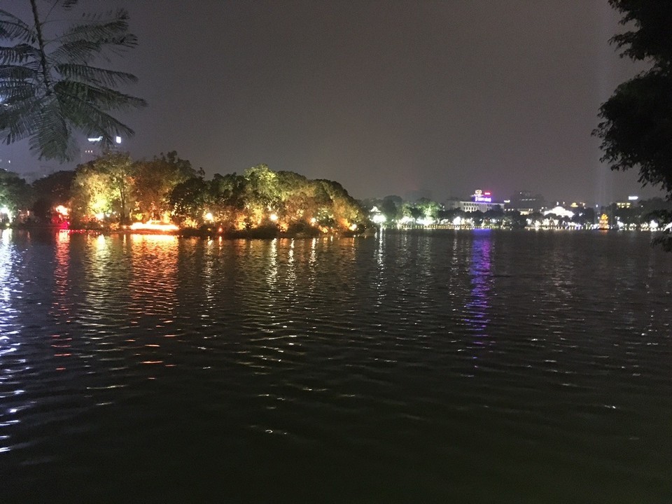  - Vietnam, Hanoi, Phố Bát Sứ 35-37 - 