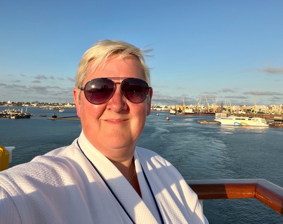 Uruguay - Montevideo - Leaving Montevideo- and yes I am in my dressing gown!