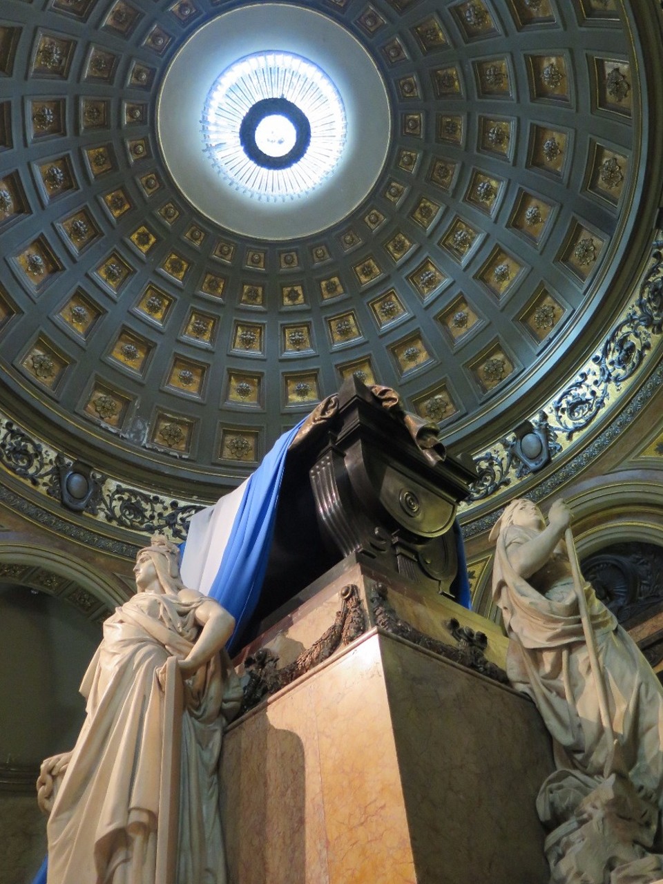 Argentina - Buenos Aires - Tombeau de san martin, dans la cathédrale