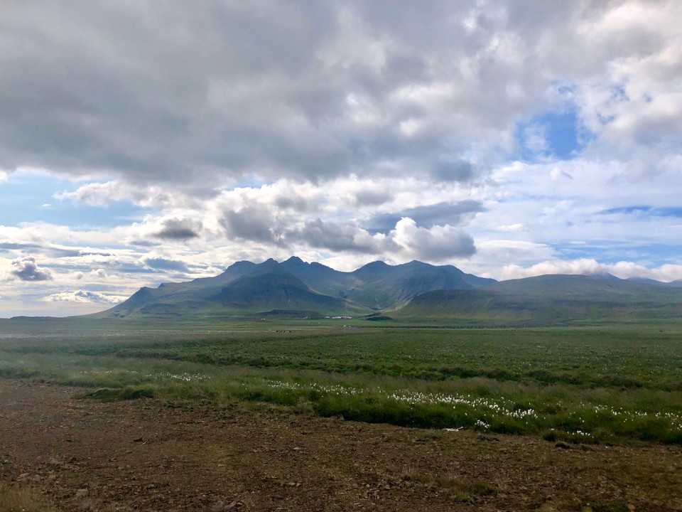 Island - Eyja- og Miklaholtshreppur - Wir sind nun wirklich auf der Halbinsel angekommen und machen wieder mal einen kleinen Stop. 🥰