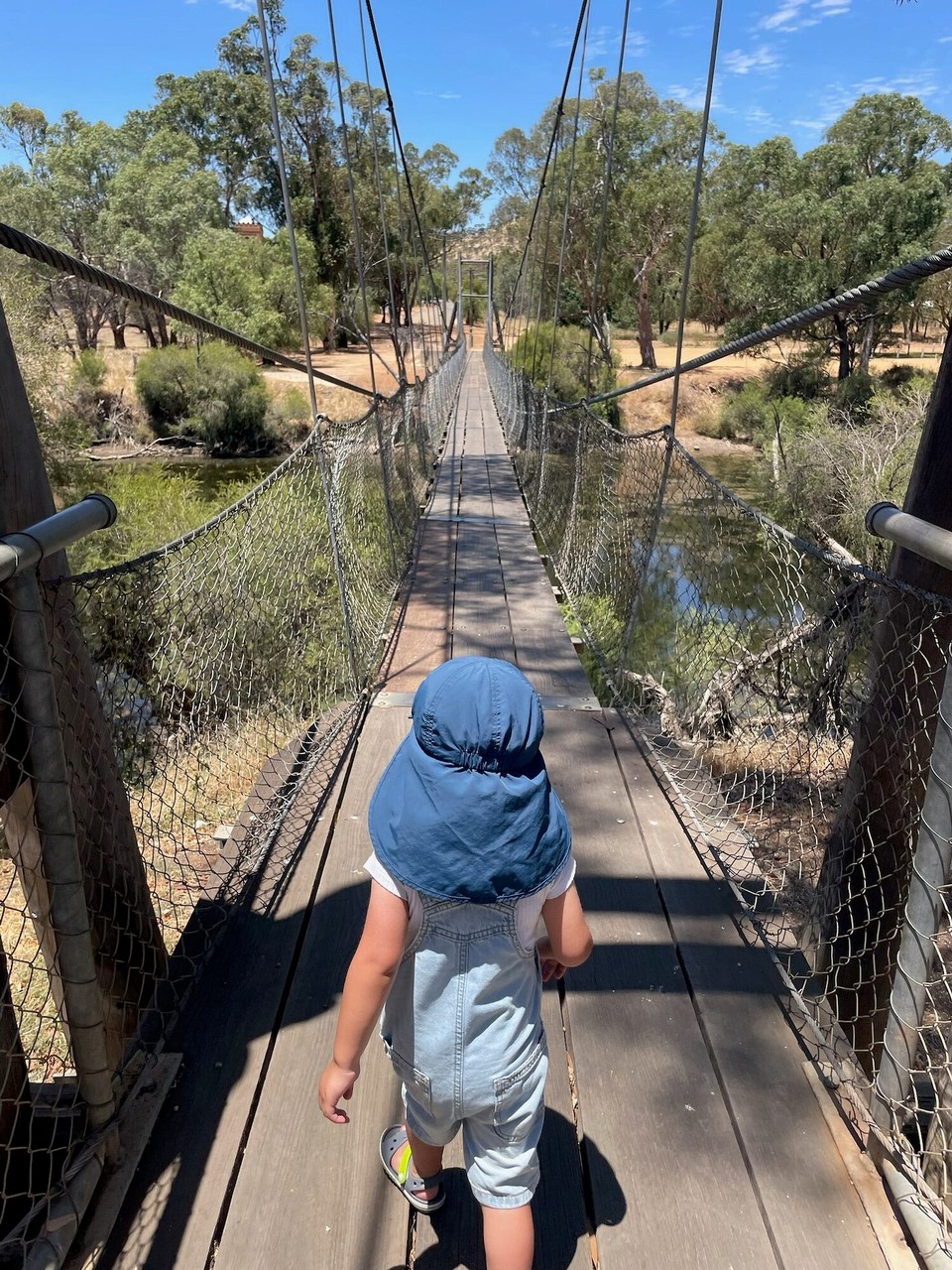 Australien - York - Und wir sind über eine Hängebrücke gelaufen.