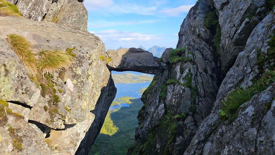 Norwegen - Stokmarknes - Hoch oben…