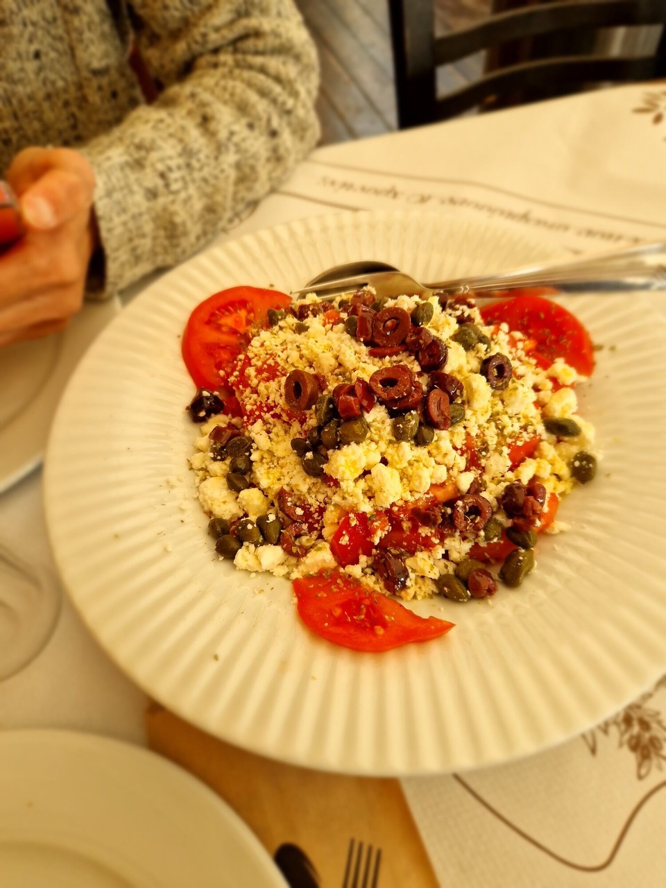 Griechenland - Agios Andreas - …sehr schmackhafter Salat, zu Hause heißt er Griechischer Salat, hier einfach nur Salat