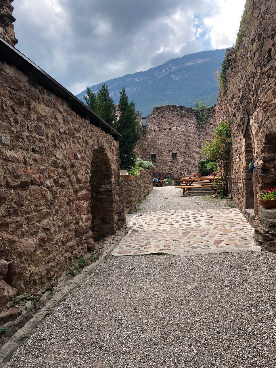 Italien - Eppan an der Weinstrasse - Burg Boymont