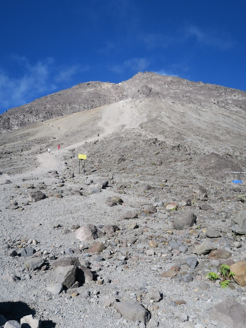 Indonesia - Mount Merapi - 1h de montee horrible et 20 minutes a la descente! 