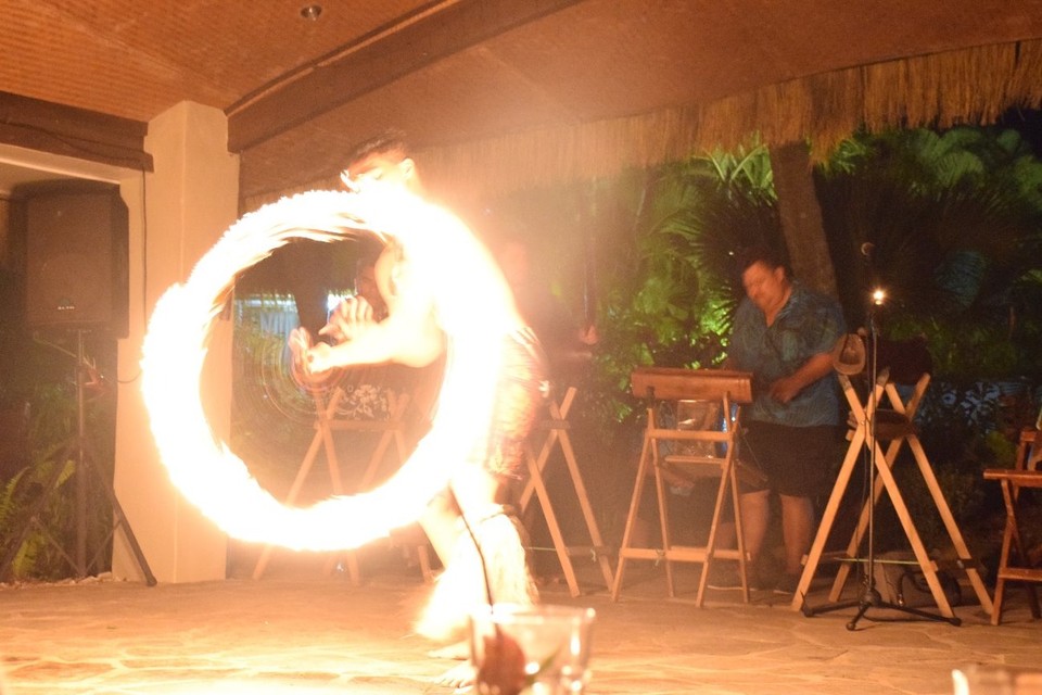 Cookinseln - Rarotonga - Feuerkunst