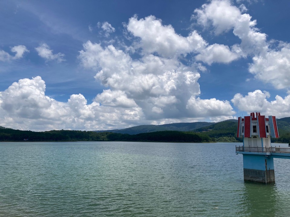 Vietnam - Da Lat - Ho Tuyen Lam Lake