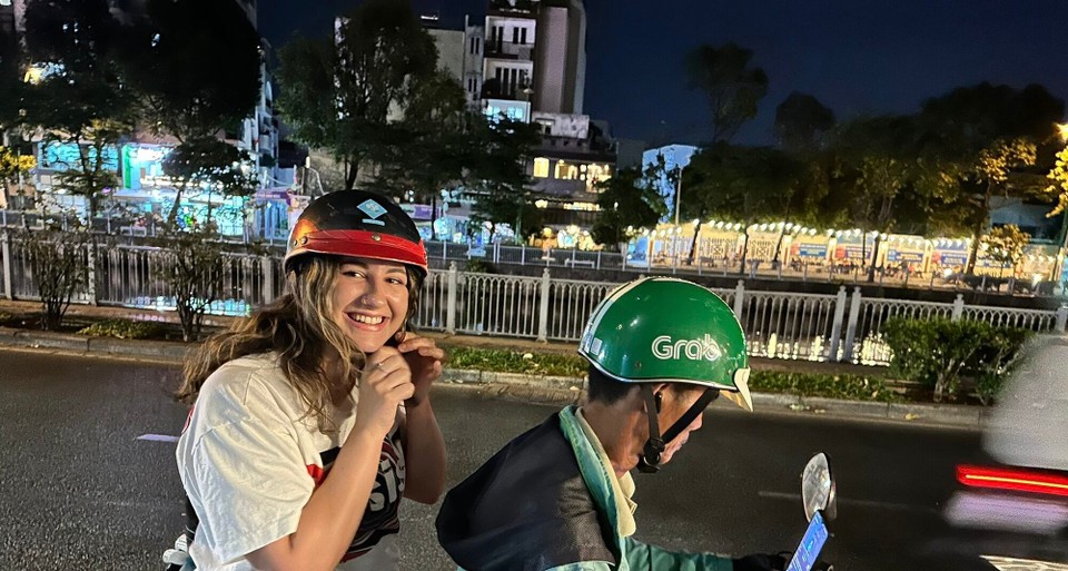 Vietnam - Ho Chi Minh City - Got a grab bike home and then we went out straight to the rooftop bar and got chatting to more Americans. We then went on the hostel’s pub crawl which was fun. Went to the equivalent of 7/11 and got some noodles at 2am before bed :)