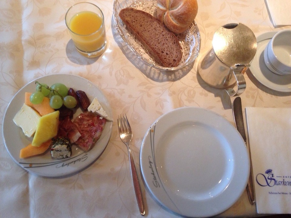  - Italien, Scena/Meran - Frühstück ist fertig 🙋