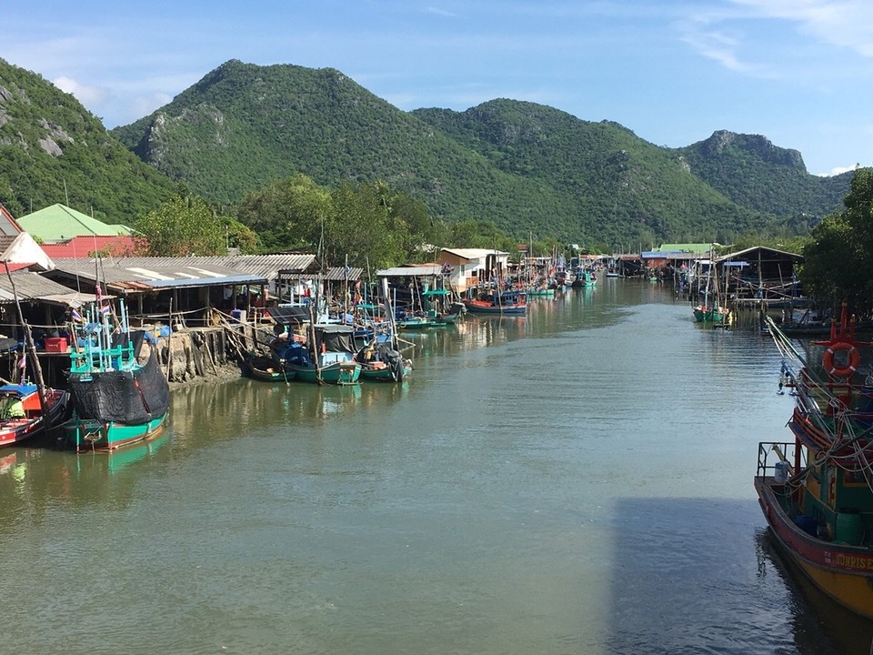 Thailand - Amphoe Sam Roi Yot - Ein Fisherdorf mitten im Nationalpark 