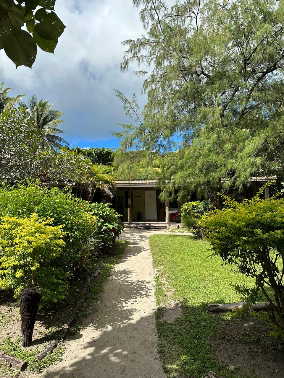 Fidschi - Blue Lagoon Beach Resort - .. unser Zugang zum Dorm