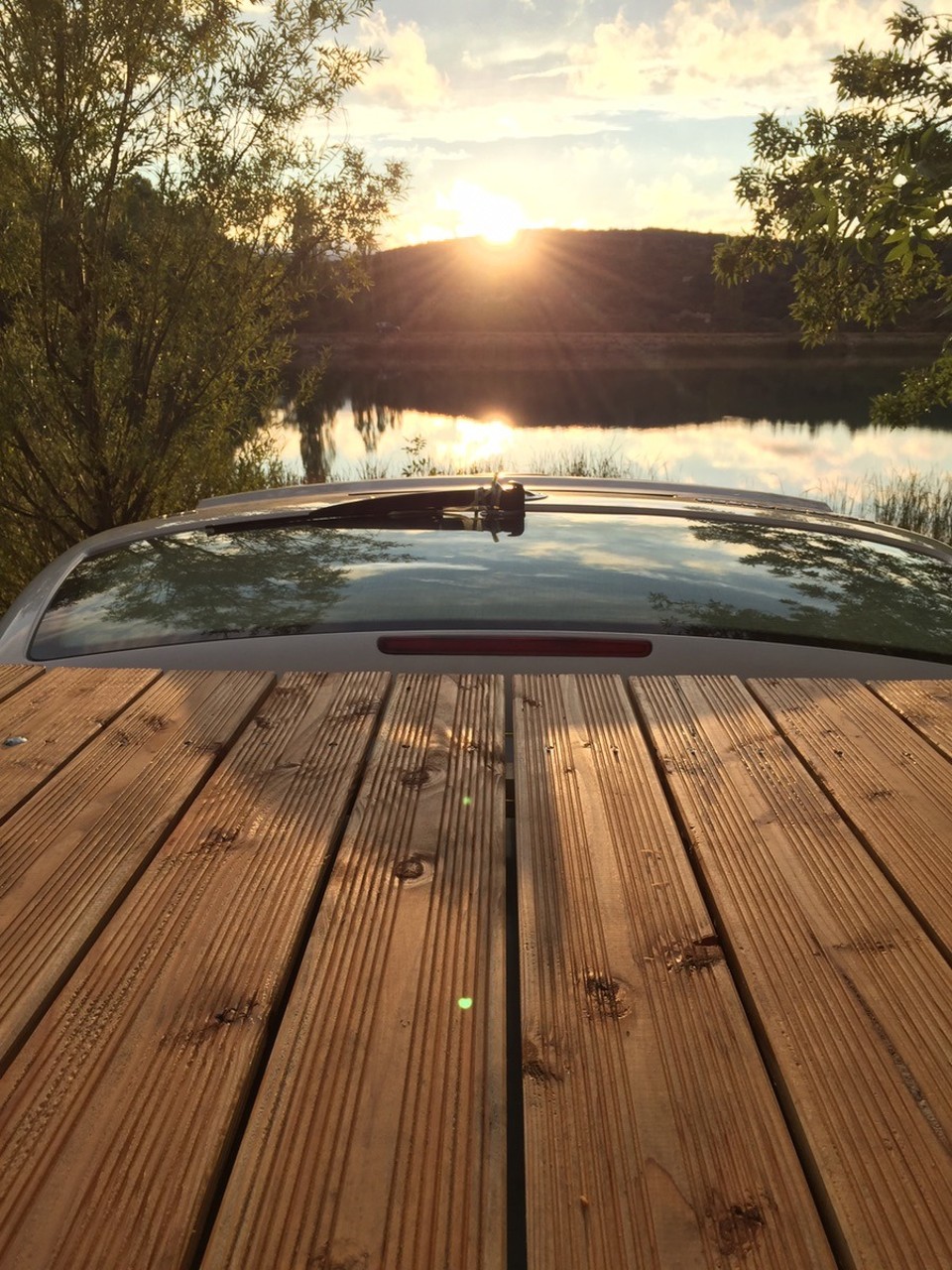 Frankreich - Berrias-et-Casteljau - Der Sonnenuntergang wurde natürlich auf der Dachterrasse genossen.