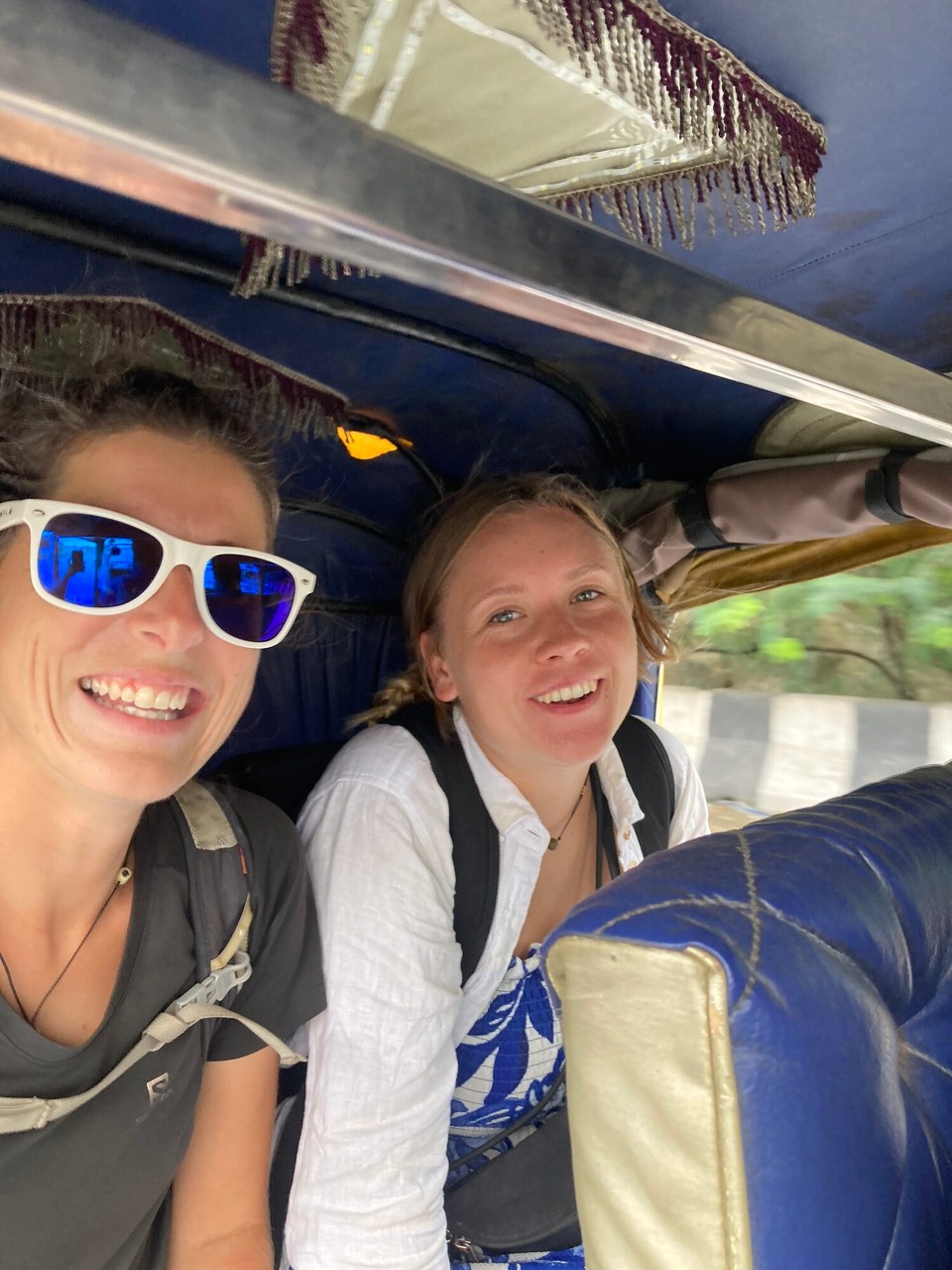 Indien - Agra - Meine erste richtige Tuktuk-Fahrt - obwohl, hier heißt das Auto (Sprich Otto) 😂