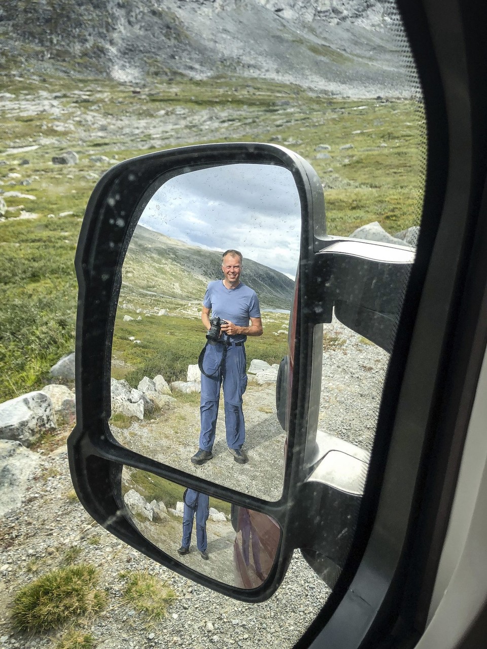 Norwegen - unbekannt - Und ja, es ist so schön wie alle sagen, so dass wir immer wieder halten & fotografieren.