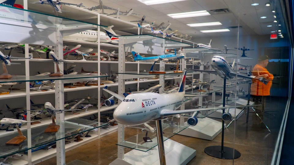 USA - Atlanta - Diese 747 steht draußen in groß.